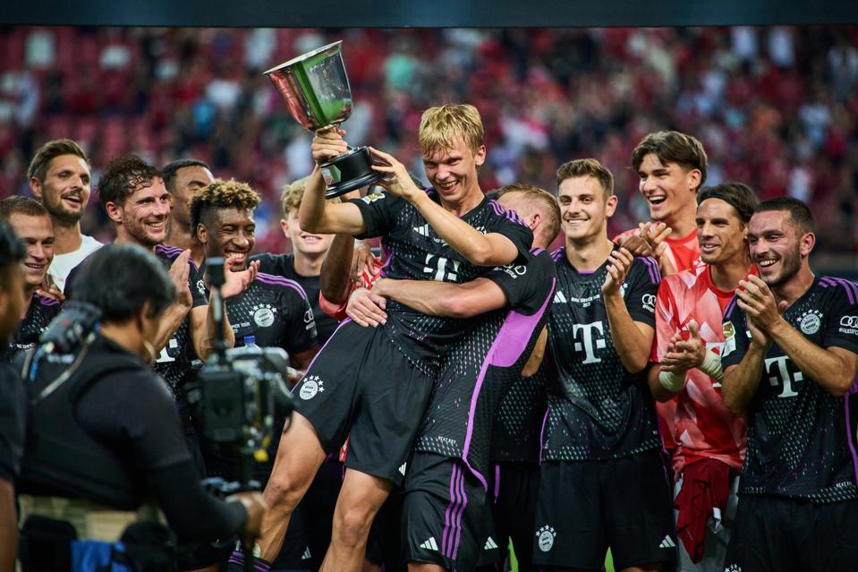 Liverpool FC v Bayern München - Pre-Season Friendly