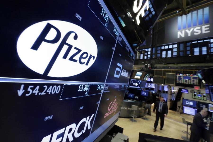 How Does Pfizer's Revenue And Other Key Metrics Compare With That of Merck?