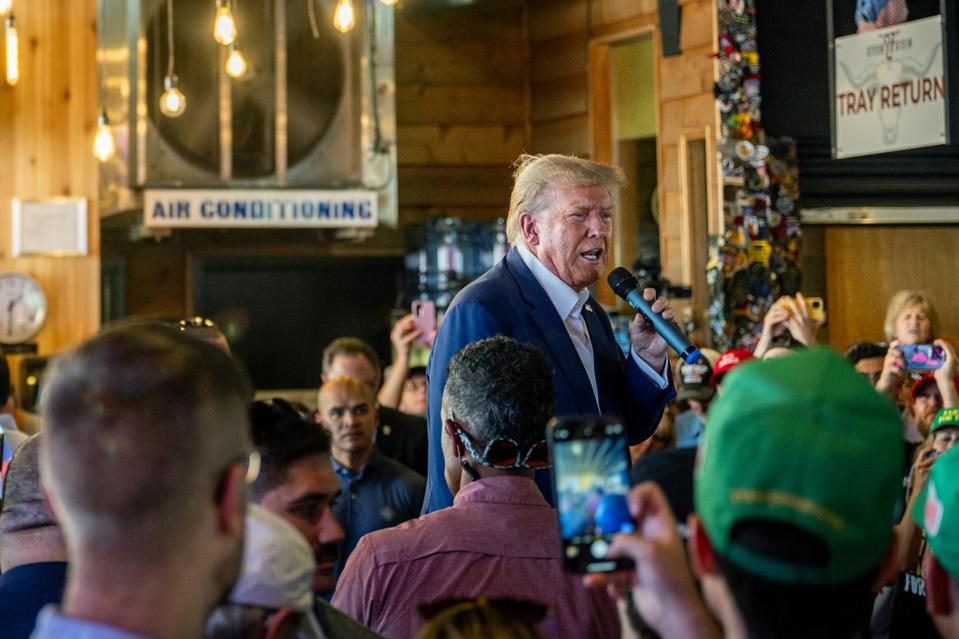 Presidential Hopefuls Make The Rounds At The Iowa State Fair