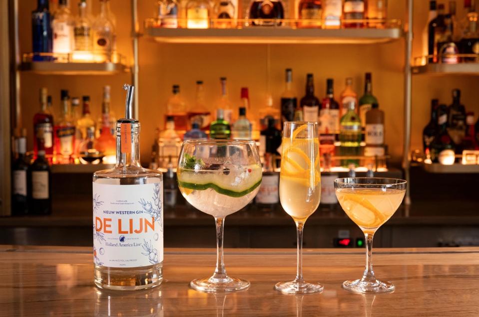 Commemorative Cocktails Made with De Lijn Gin