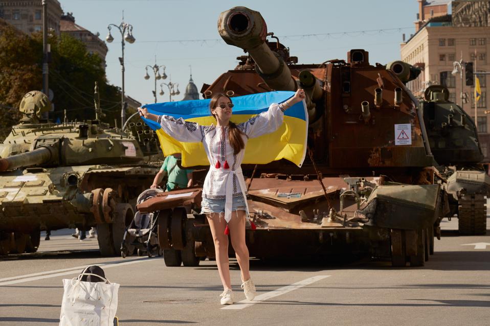 As War Rages, Ukraine Commemorates 32 Years Of Independence From Soviet Rule
