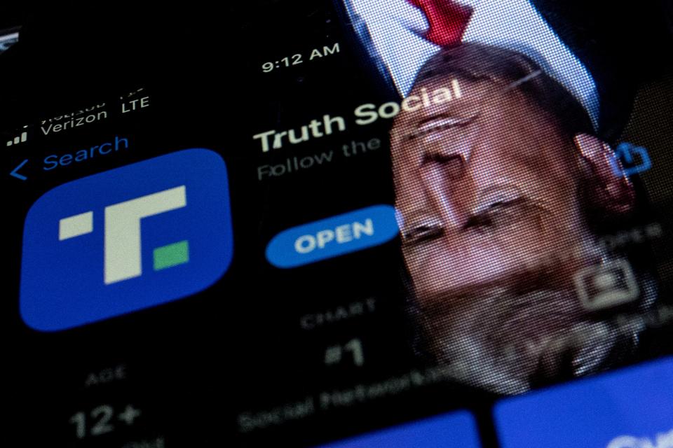 US-POLITICS-MEDIA