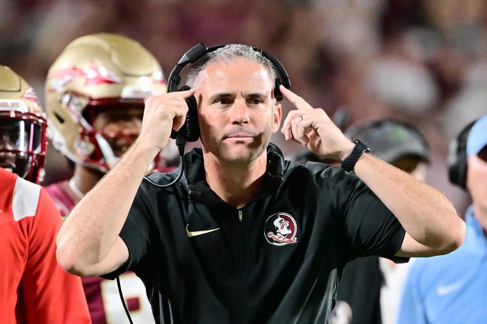 Florida State coach Mike Norvell during Camping World Kickoff