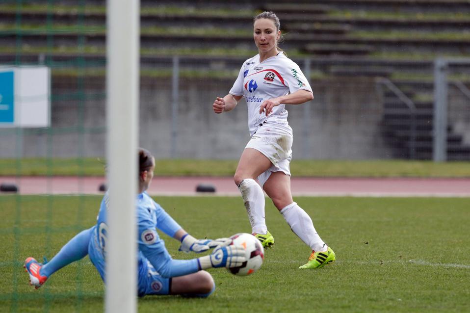 FBL-FRA-D1-JUVISY-MONTPELLIER-WOMEN