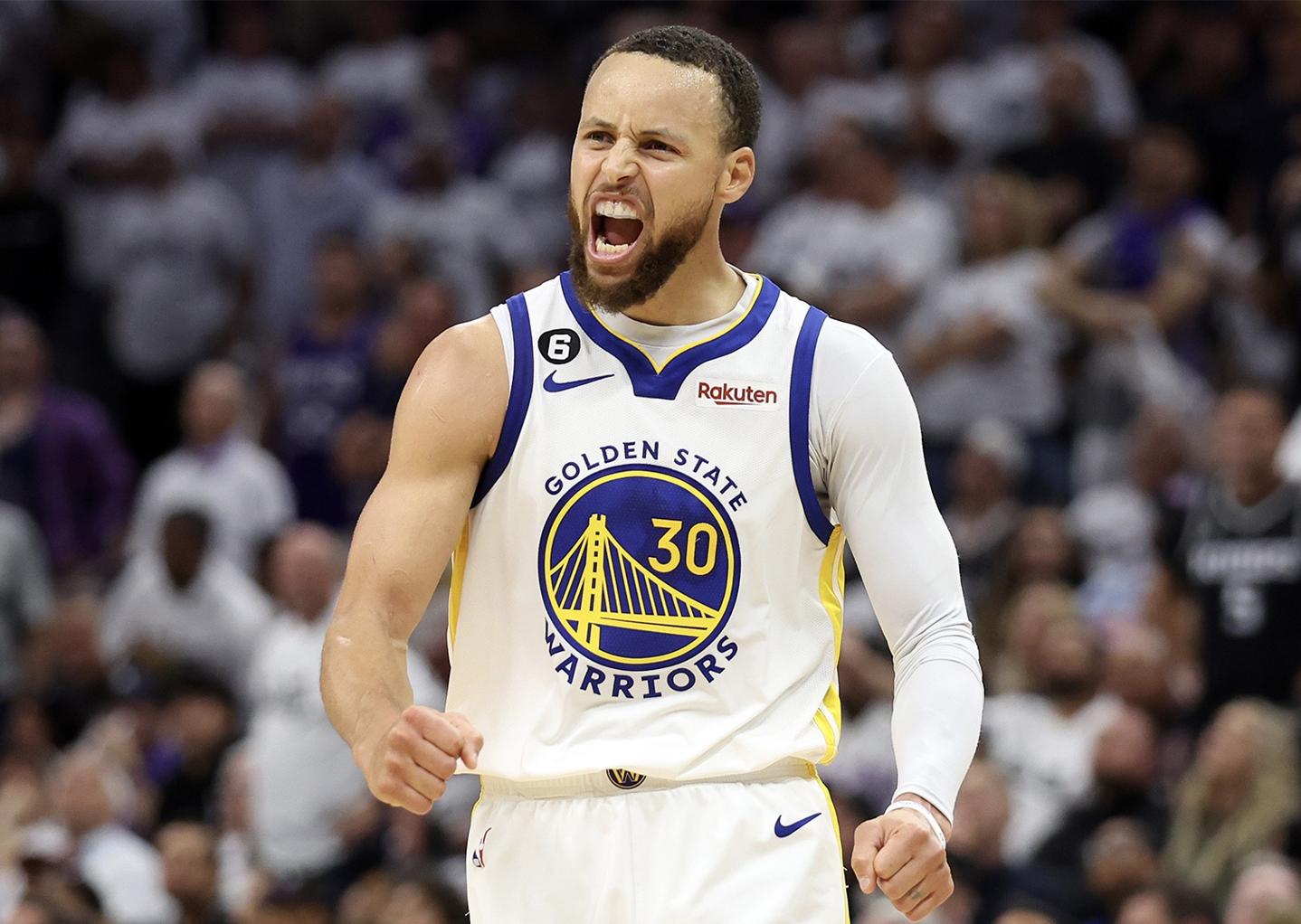 Stephen Curry Golden State Warriors by Ezra Shaw_Getty Images