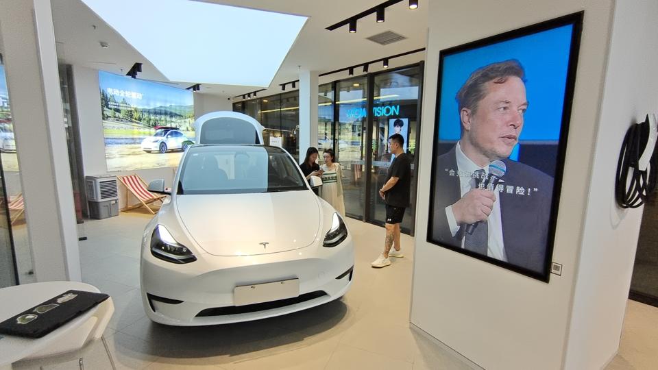 Tesla Store in Shanghai