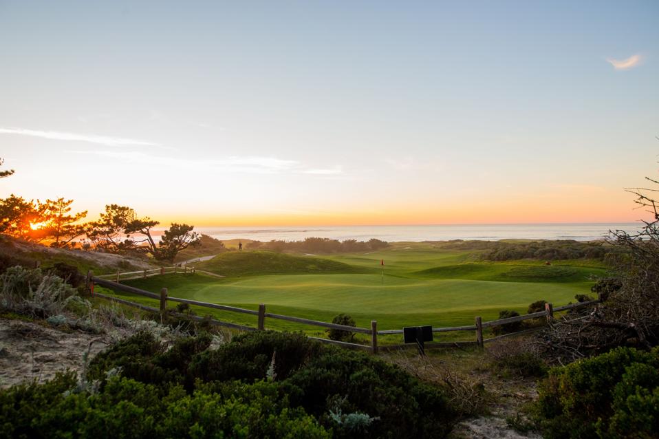 Spanish Bay Hole - Credit Sherman Chu