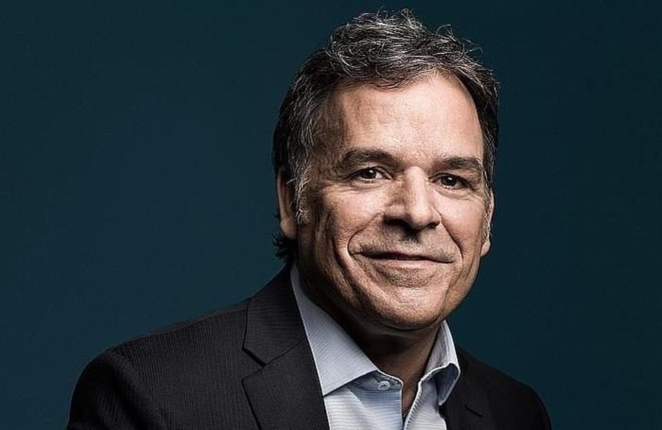 FrankYiannas - Headshot