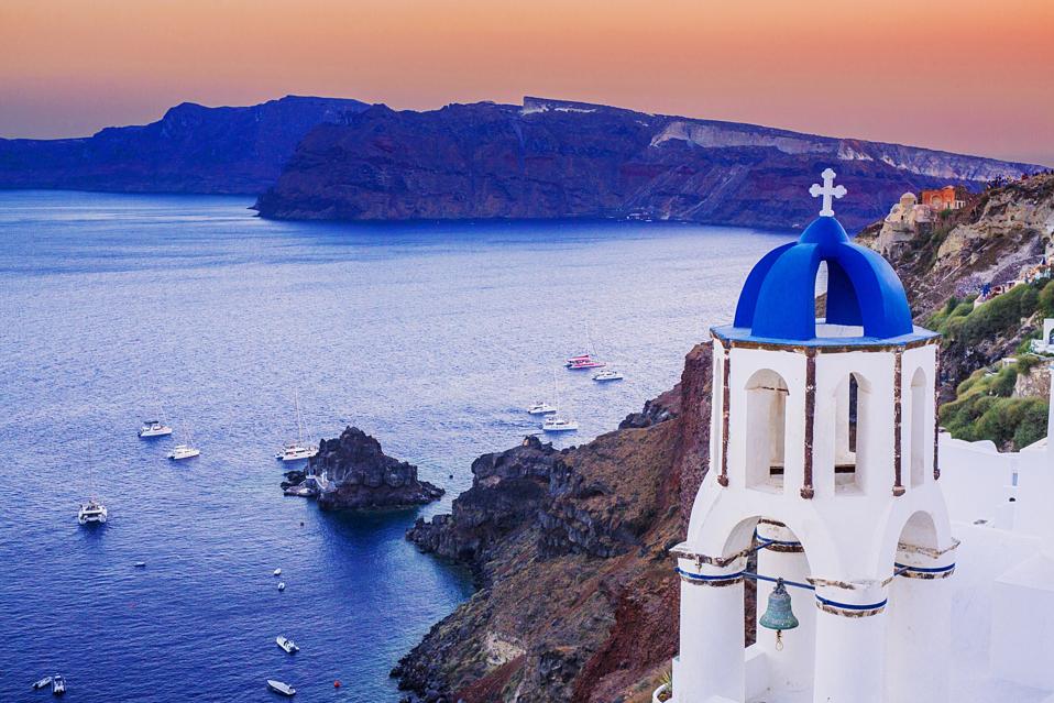 A Place To Visit: Santorini