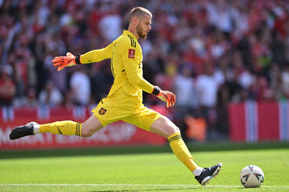 FBL-ENG-FA CUP-MAN CITY-MAN UTD