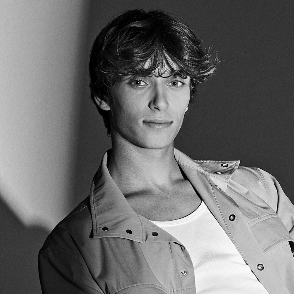 Josh Richards by Guerin Blask for Forbes_373_RGB