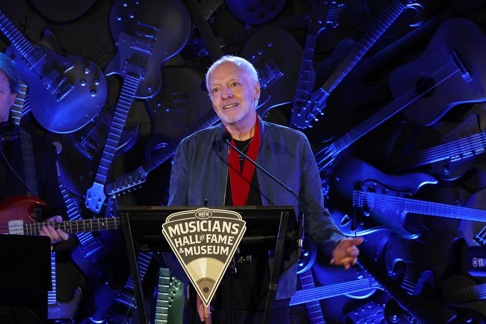 Ringo Starr Receives The Inaugural Joe Chambers Musicians Legacy Award