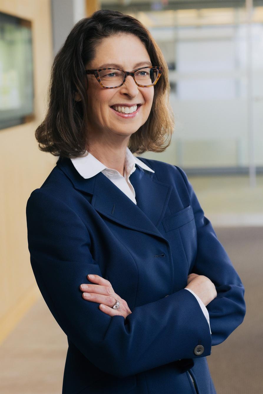 6 - Abigail Johnson - 2023-09-17 - The Richest Women In America 2023