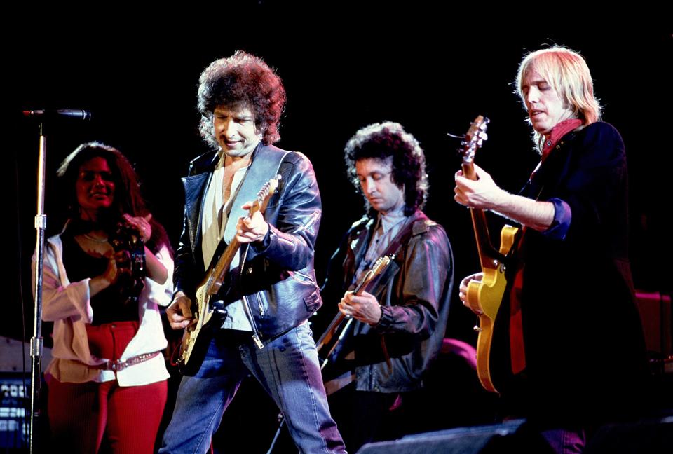 Bob Dylan and Tom Petty at Farm Aid - September 22, 1985