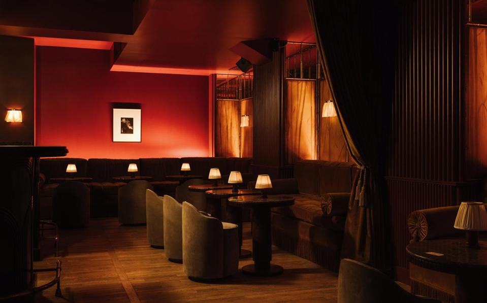 Inside Mikado Dancing in Paris