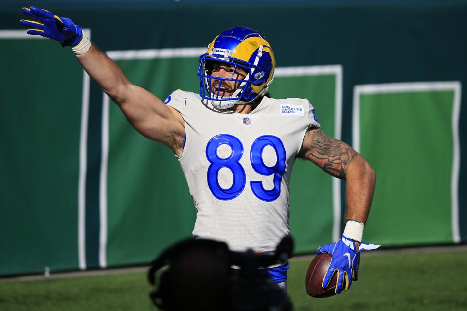 Los Angeles Rams Show Their Love For Tyler Higbee With An Extension For ...