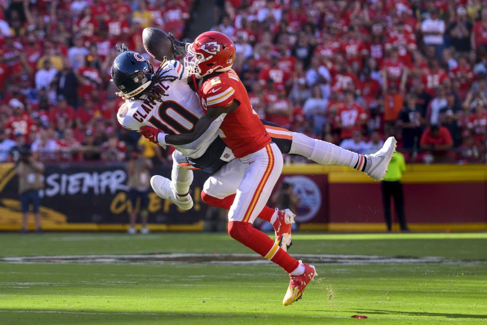 Bears Chiefs Football