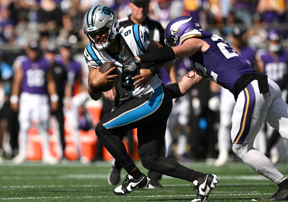 Minnesota Vikings v Carolina Panthers