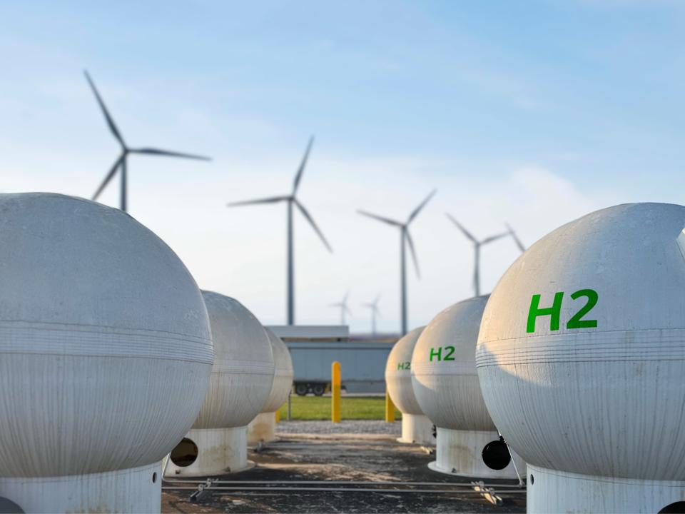 Green hydrogen tanks at fuel hub