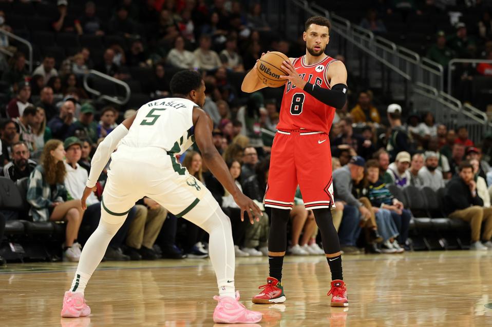 Chicago Bulls v Milwaukee Bucks