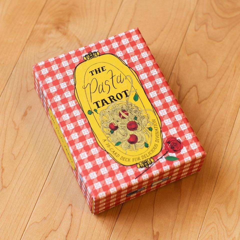 Petriello_PastaTarot_NT_1080x1080_DBS0067