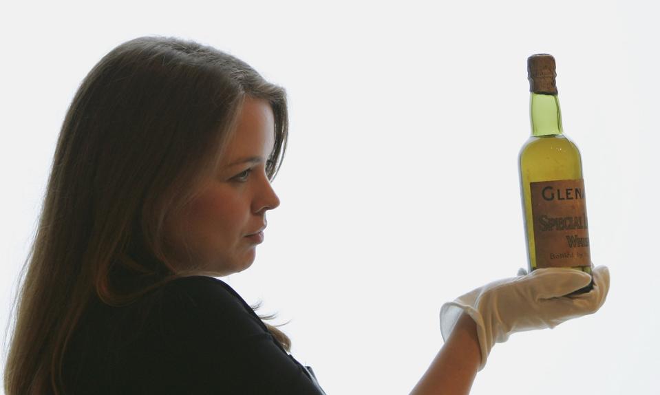 One of the Worlds Oldest Bottles Of Whiskey To be Auctioned