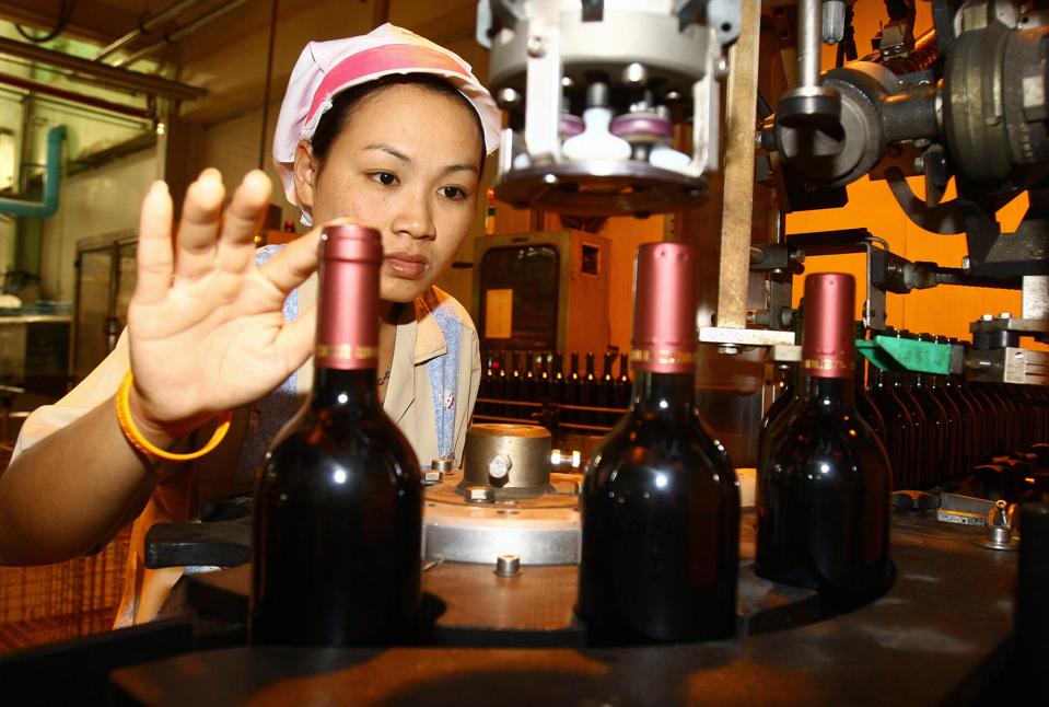 TO GO WITH AFPLIFESTYLE-THAILAND-WINE A