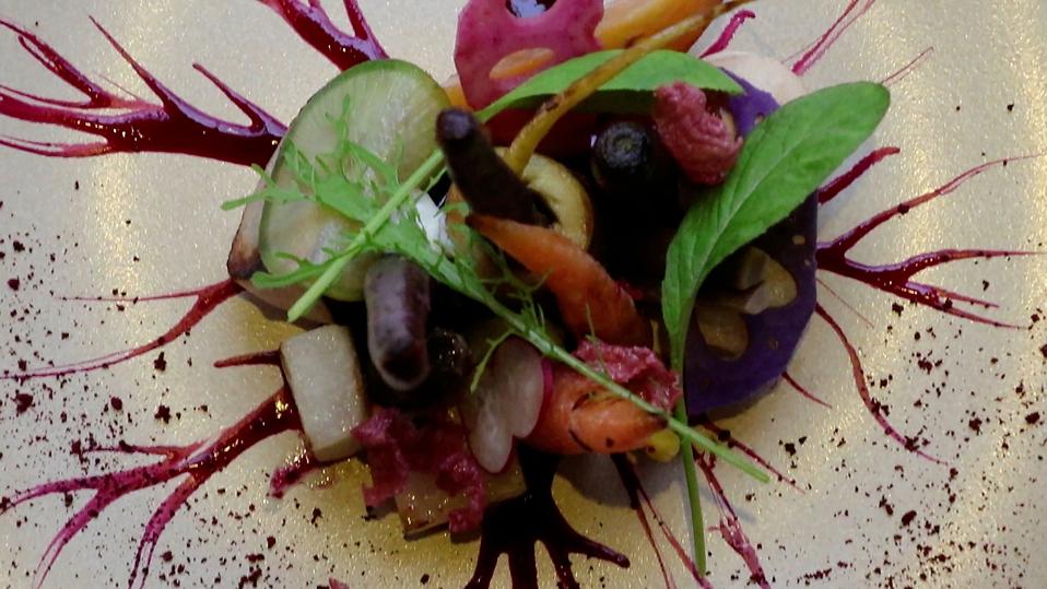 Stick to the Roots, Salad, Haoma Restaurant.