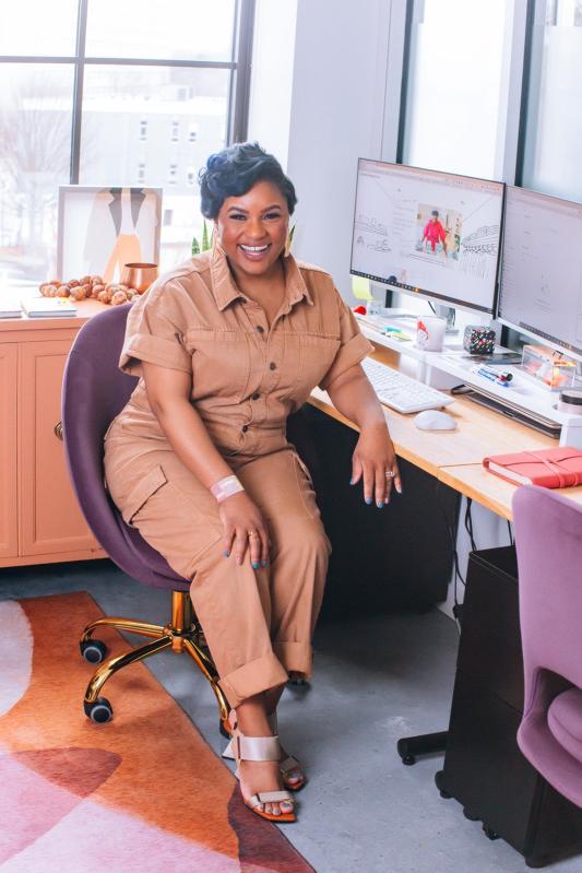 Retailing Evolved Corporate Office 2022-17