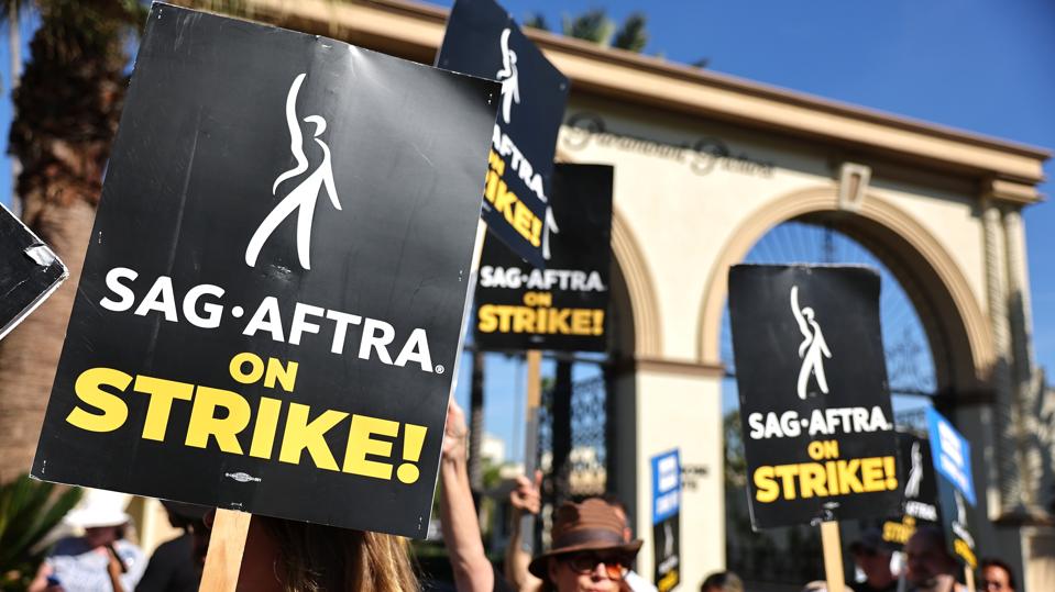 SAG-AFTRA Members Continue Strike As They Wait On Studio Responses To Latest Negations