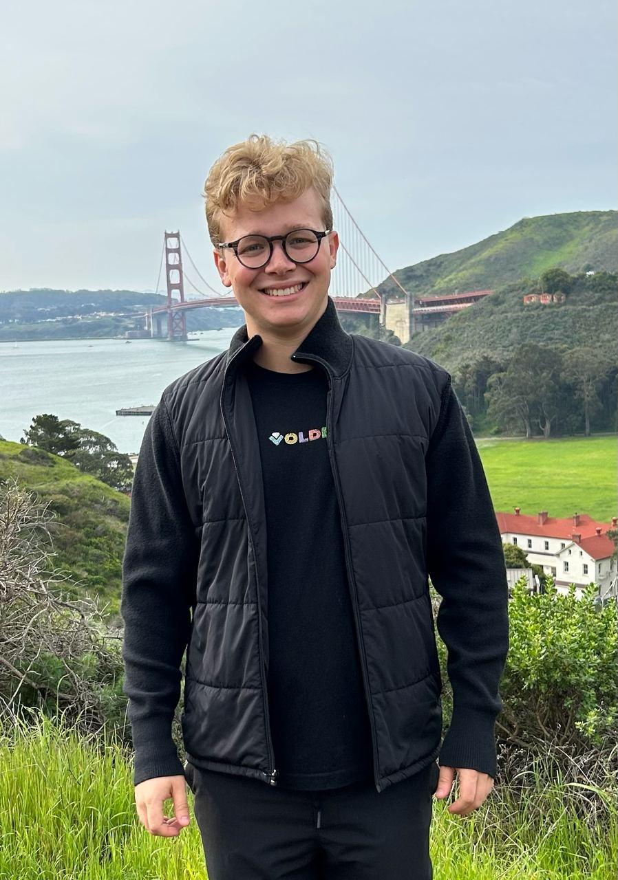 Alex Singer, 22, Founder, Voldex - 2023-11-17 - Games