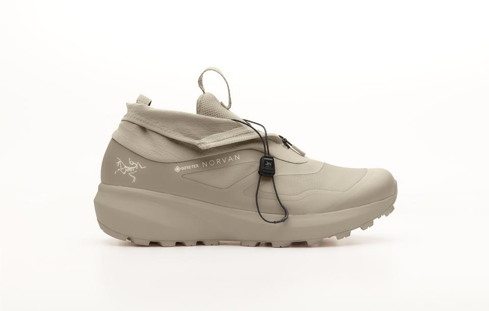 靴 ARC'TERYX AERIOS NIVALIS GTX GORE-TEX Arc'teryx Aerios Nivalis GTX - Walking boots | Product
