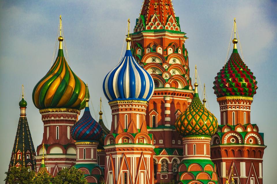 Russia sends 61 of google content removal requests report