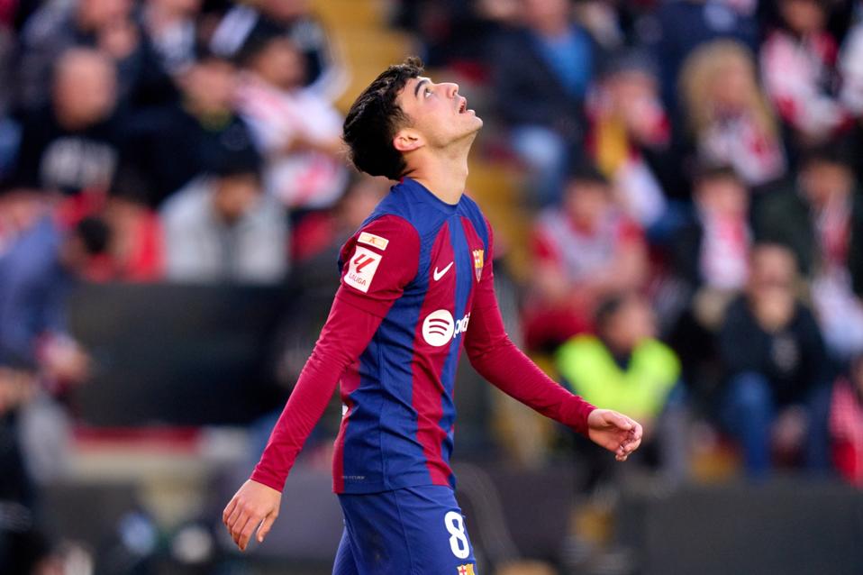 FC Barcelona won't be able to count on Marc-Andre ter Stegen against Porto. 