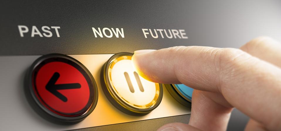 How ‘Mental Time Travel’ Can Help You Manifest Your Best Self