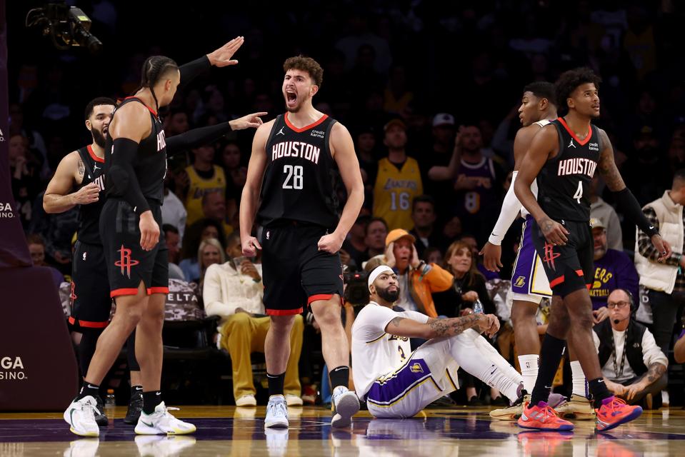 Houston Rockets v Los Angeles Lakers