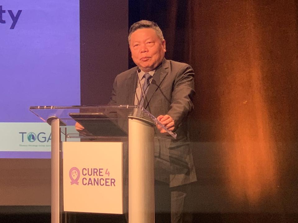 Cure4Cancer Yilong