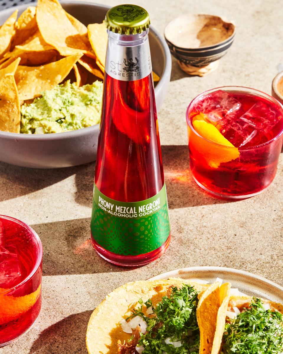 Phony Mezcal Negroni 1_Credit Adam Friedlander