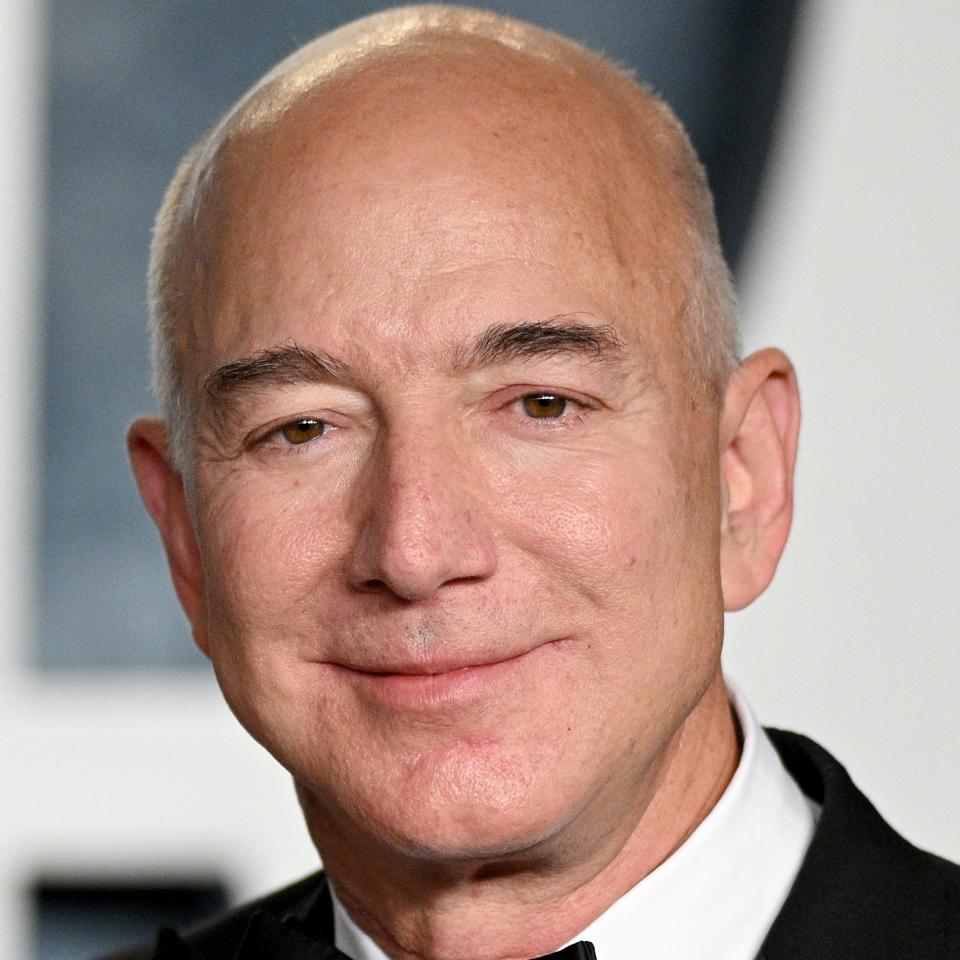 Jeff-Bezos-by--Lionel-HahnGetty-Images