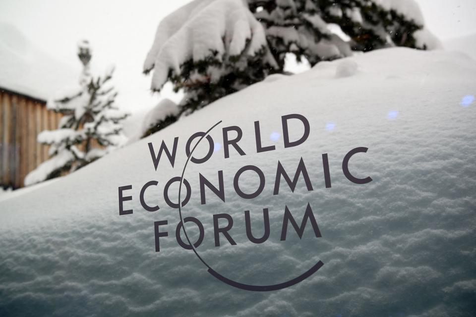 Έκθεση Davos – Greek House στο Παγκόσμιο Οικονομικό Φόρουμ 2024 Έκθεση Davos – Greek House στο Παγκόσμιο Οικονομικό Φόρουμ 2024