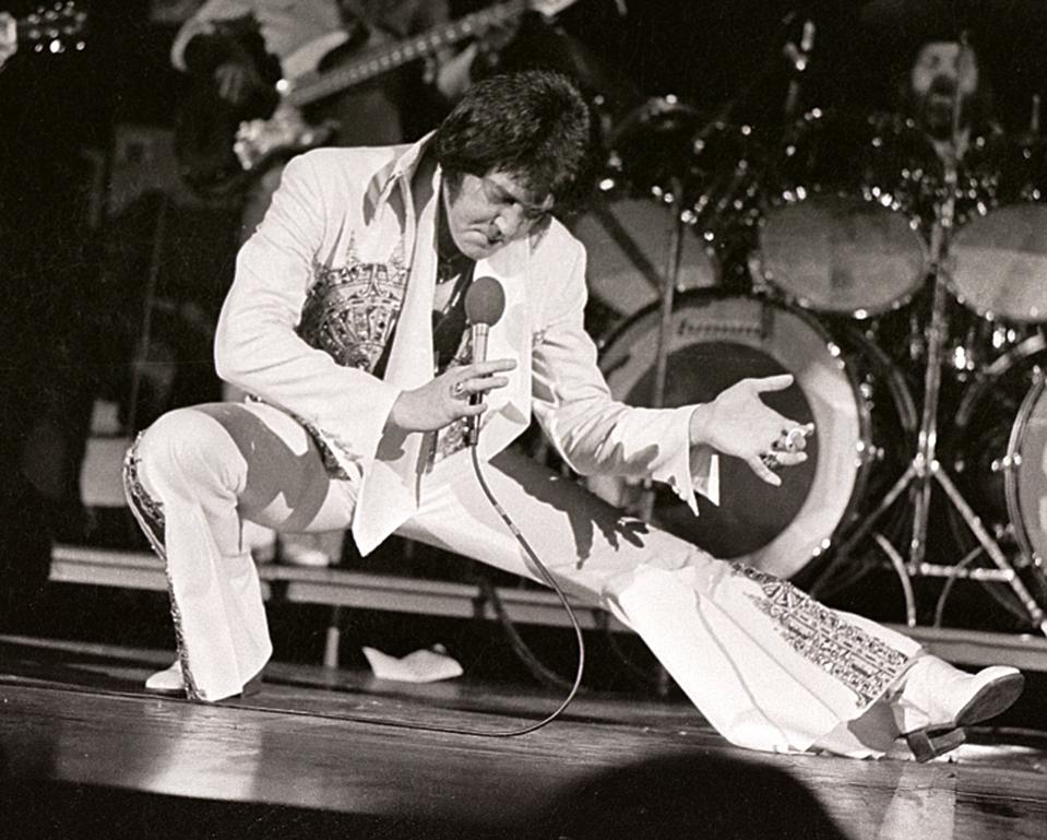 AI Elvis Brings King Of Rock And Roll Back To Life For Immersive Concert