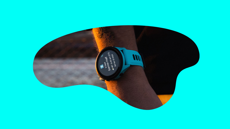 Smartwatch to track hot sale running