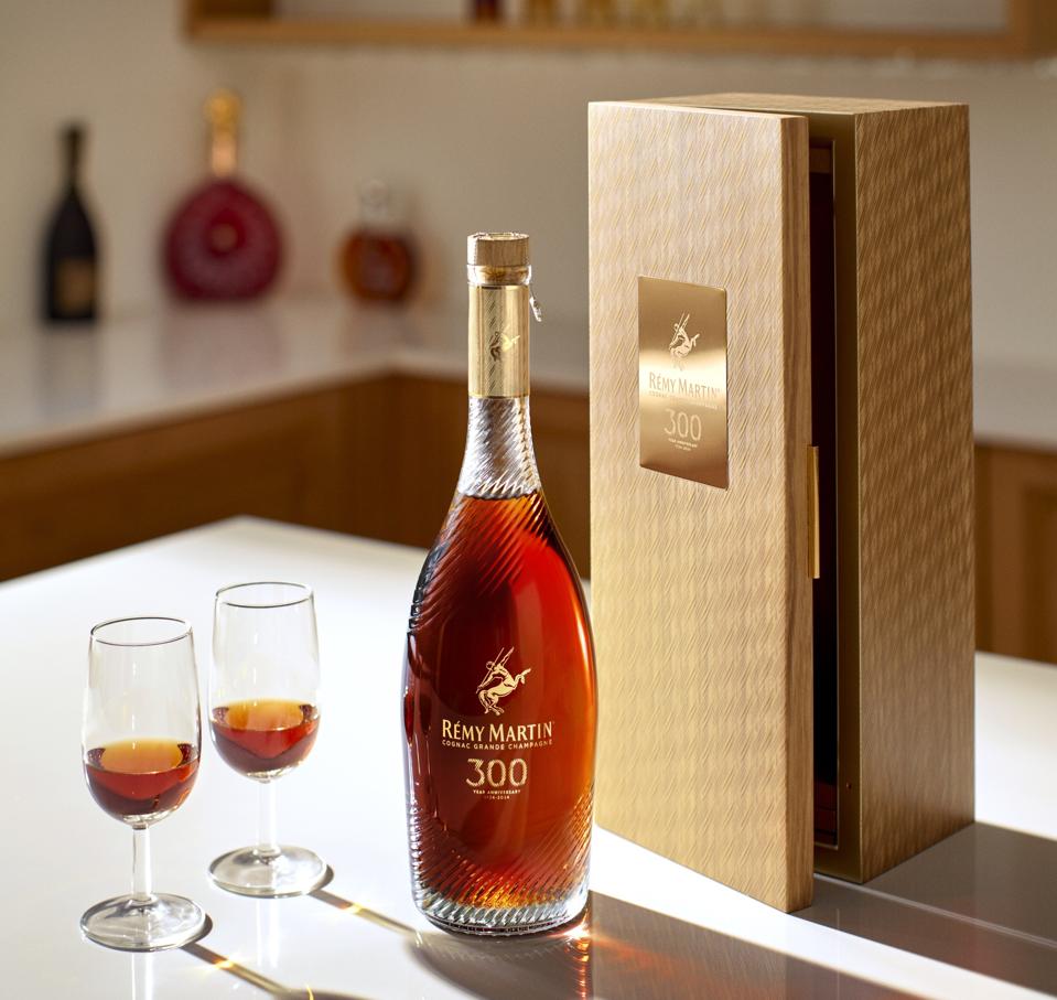 ブランデー REMY MARTIN CLUB FINE CHAMPAGNE COGNAC