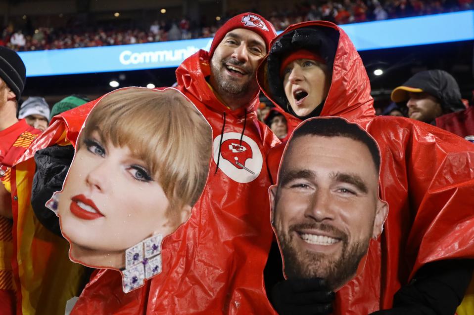 NFL Taylor Swift Super Bowl Conspiracy Theories Are Fun Fiction