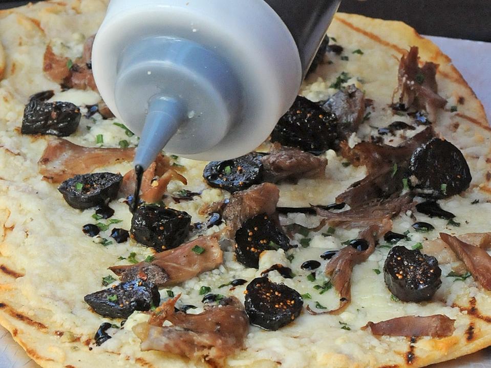 Fig and Blue Cheese grilled pizza with Balsamic Vinegar