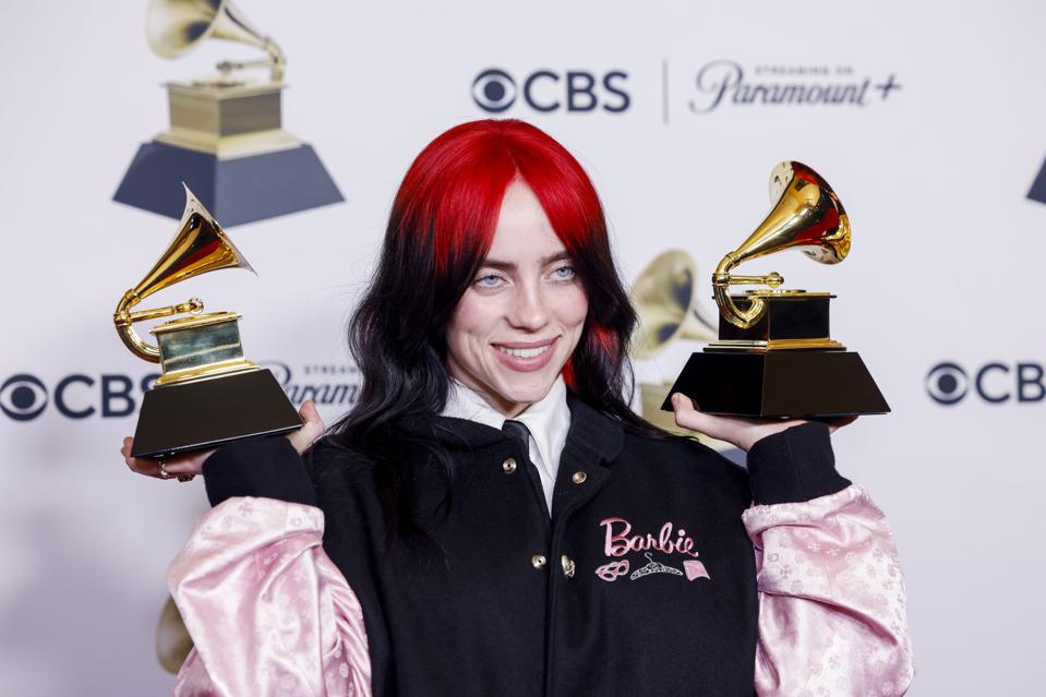 Billie Eilish Is A Lock For The Oscar Following Her Grammy Win(02)