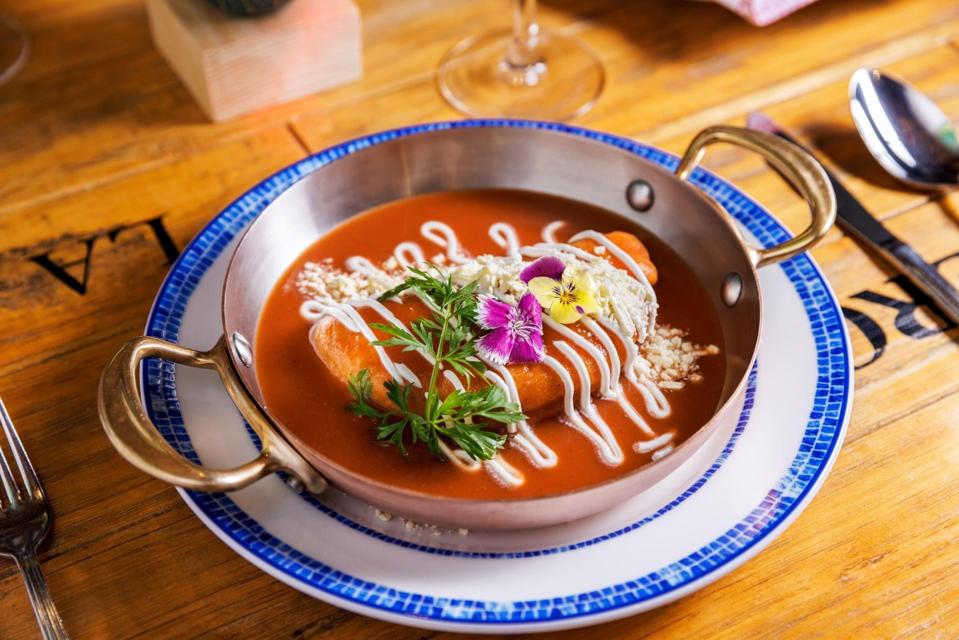 10 Traditional Foods You Must-Try in Mexico City