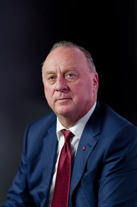 Chris Ellison