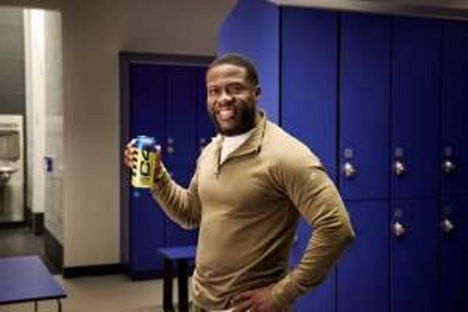 C4BEV_Photography_Lifestyle_KevinHart_C4PerformanceEnergy-2