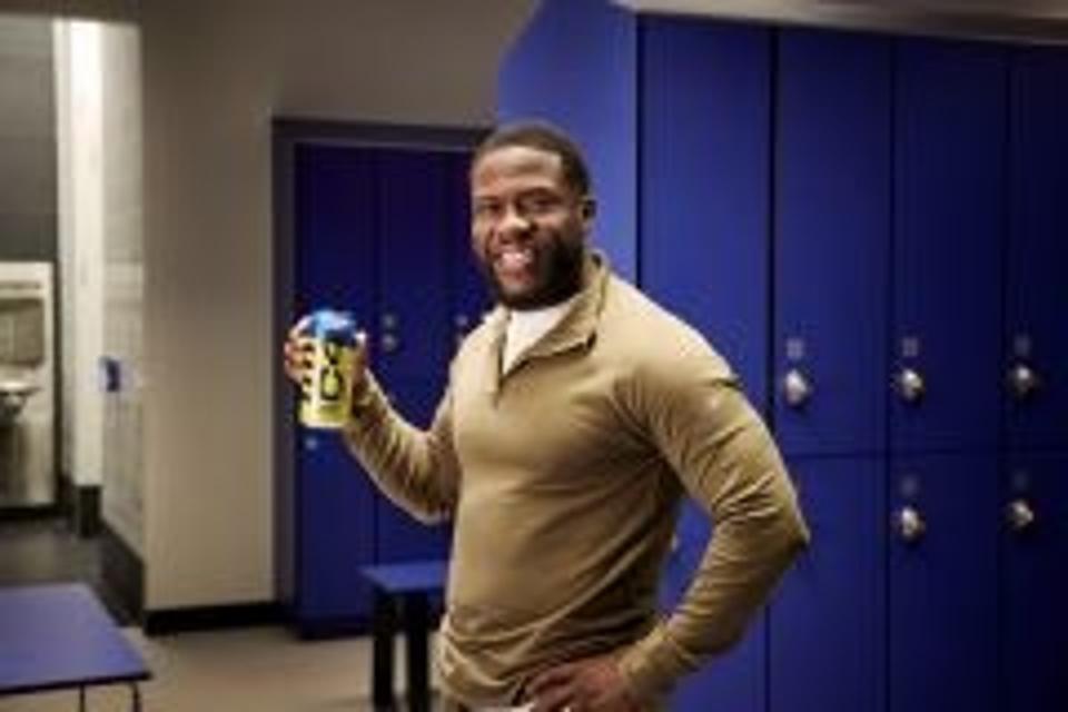 C4BEV_Photography_Lifestyle_KevinHart_C4PerformanceEnergy-2 3